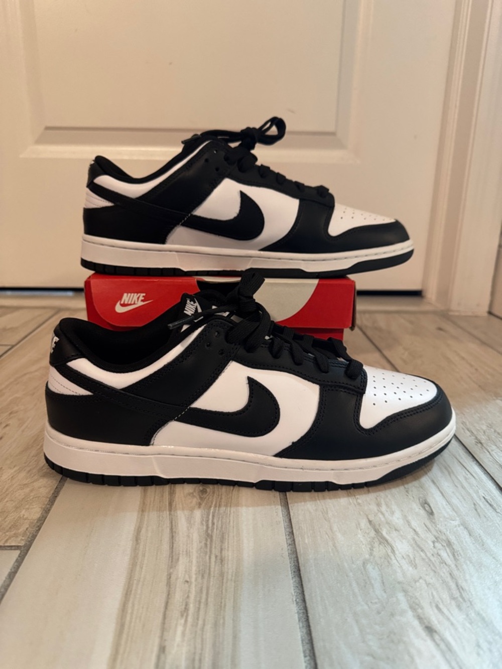 Nike Dunks Black & White 11.5 men  Low-Top Sneakers
